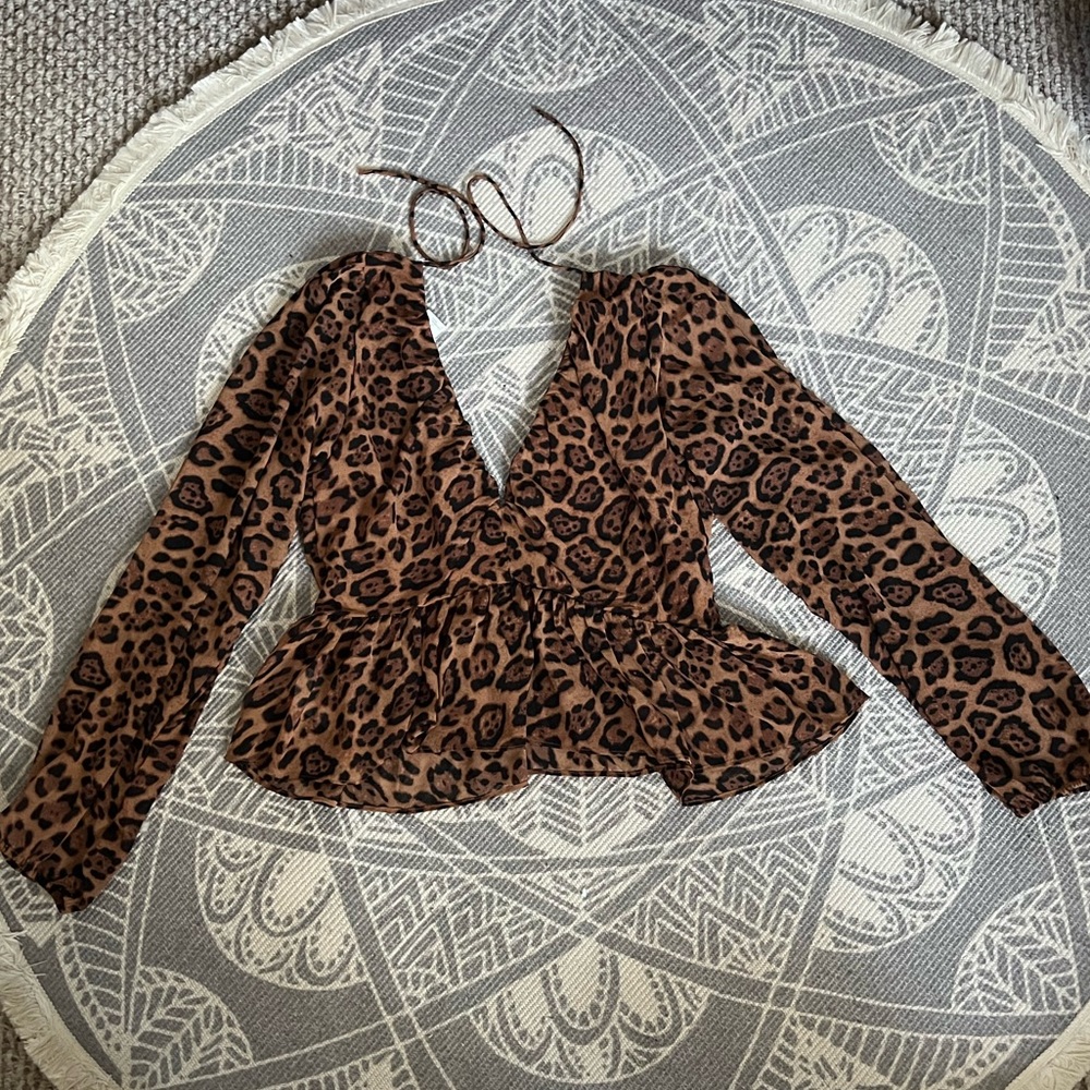 H&M Leopard print blouse